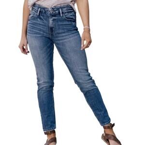 KanCan High Rise Mom Fit Weston Medium Blue Jeans Women Sz 1/24